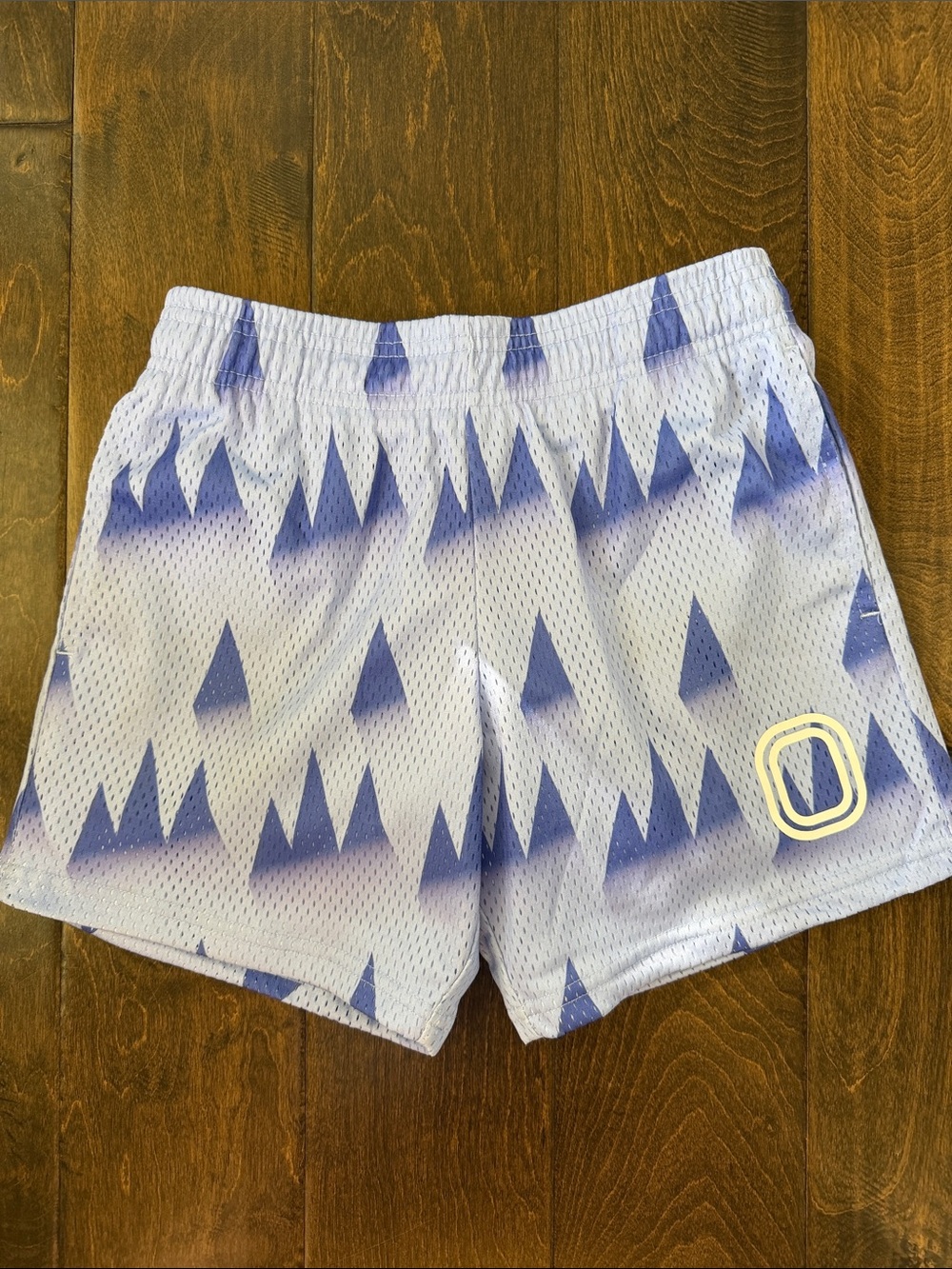Overtime Basketball shorts - Size Youth Large